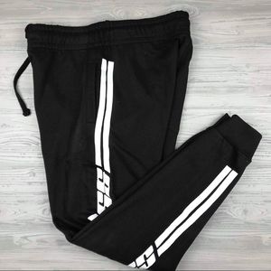 Young and reckless jogger pants NWOT
